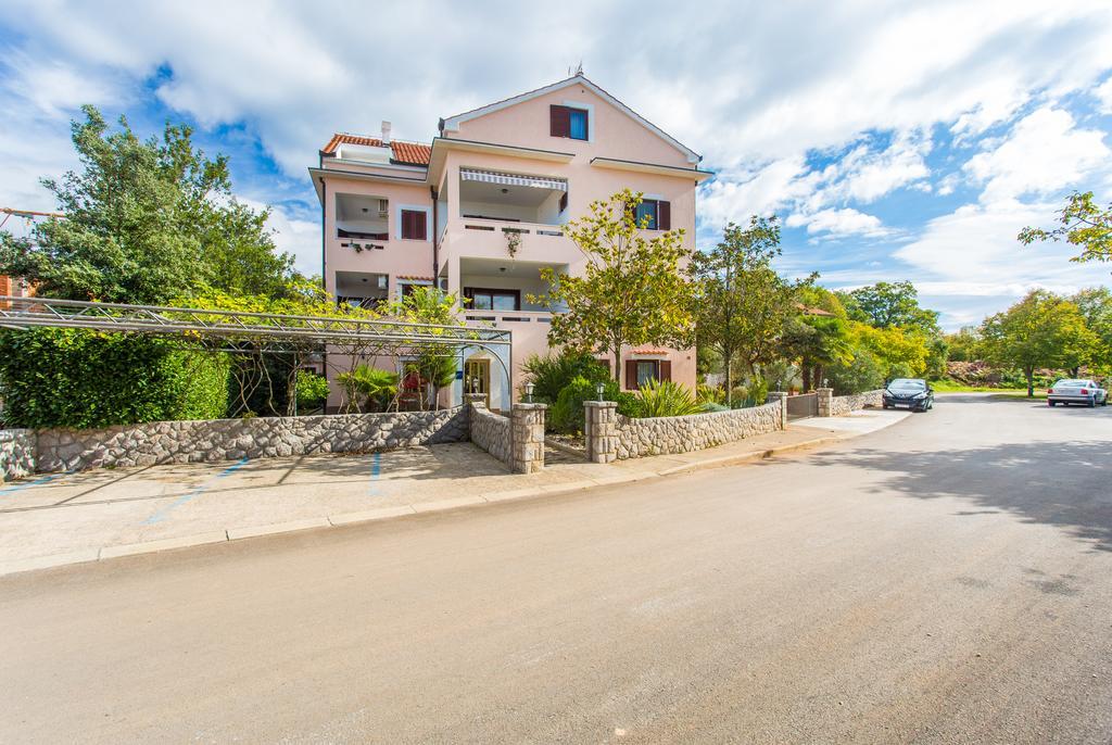 Appartement Lavanda 3 Njivice